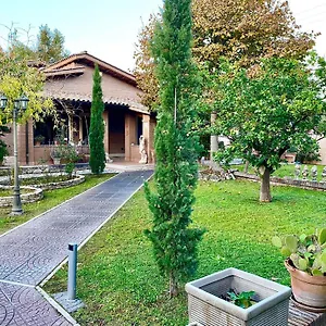https://villa-clarabella.it-romehotels.com
