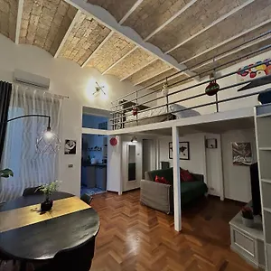 https://apt-loft-a-san-pietro.it-romehotels.com